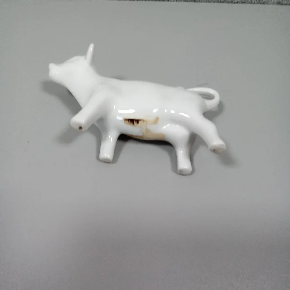 Unbranded charming white